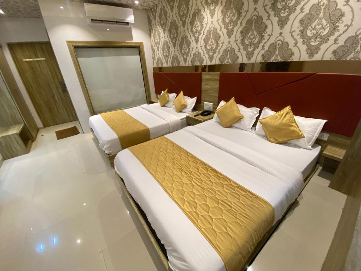 Hotel Bkc Crown - Near Trade Centre, Visa Consulate Mumbai Exteriör bild
