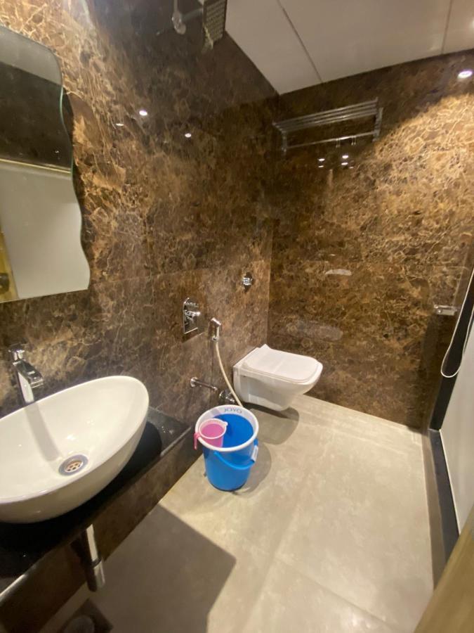 Hotel Bkc Crown - Near Trade Centre, Visa Consulate Mumbai Exteriör bild